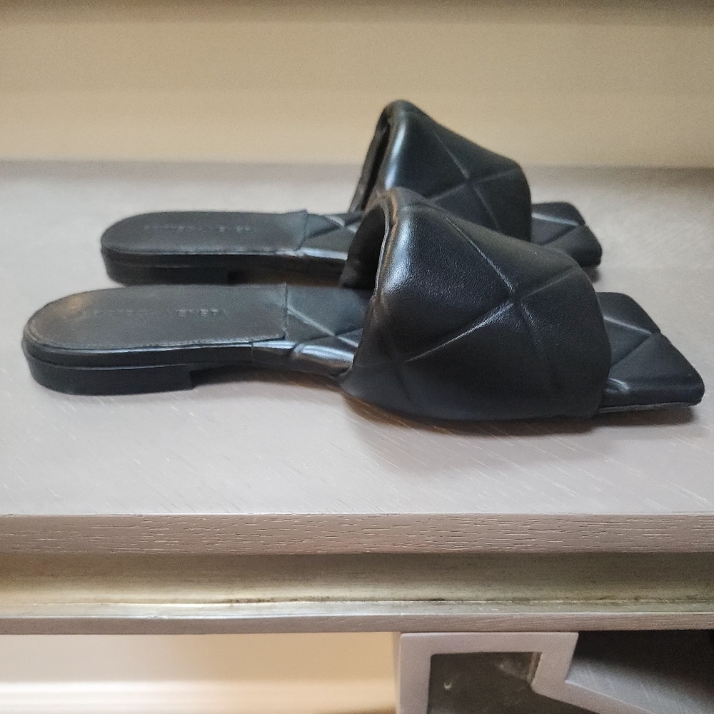Bottega Veneta Lido Quilted Slides - Picture 3 of 6